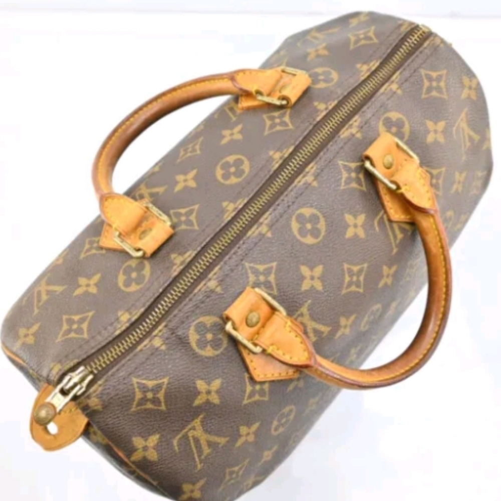 LOUIS VUITTON SPEEDY 30 MONOGRAM BAG - Picture 4 of 13
